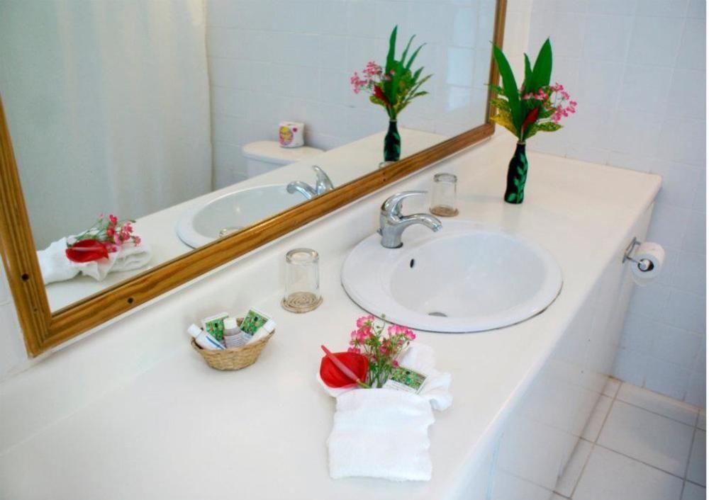 Anchorage Hotel, Whale Watch & Dive Center Ροζό Εξωτερικό φωτογραφία